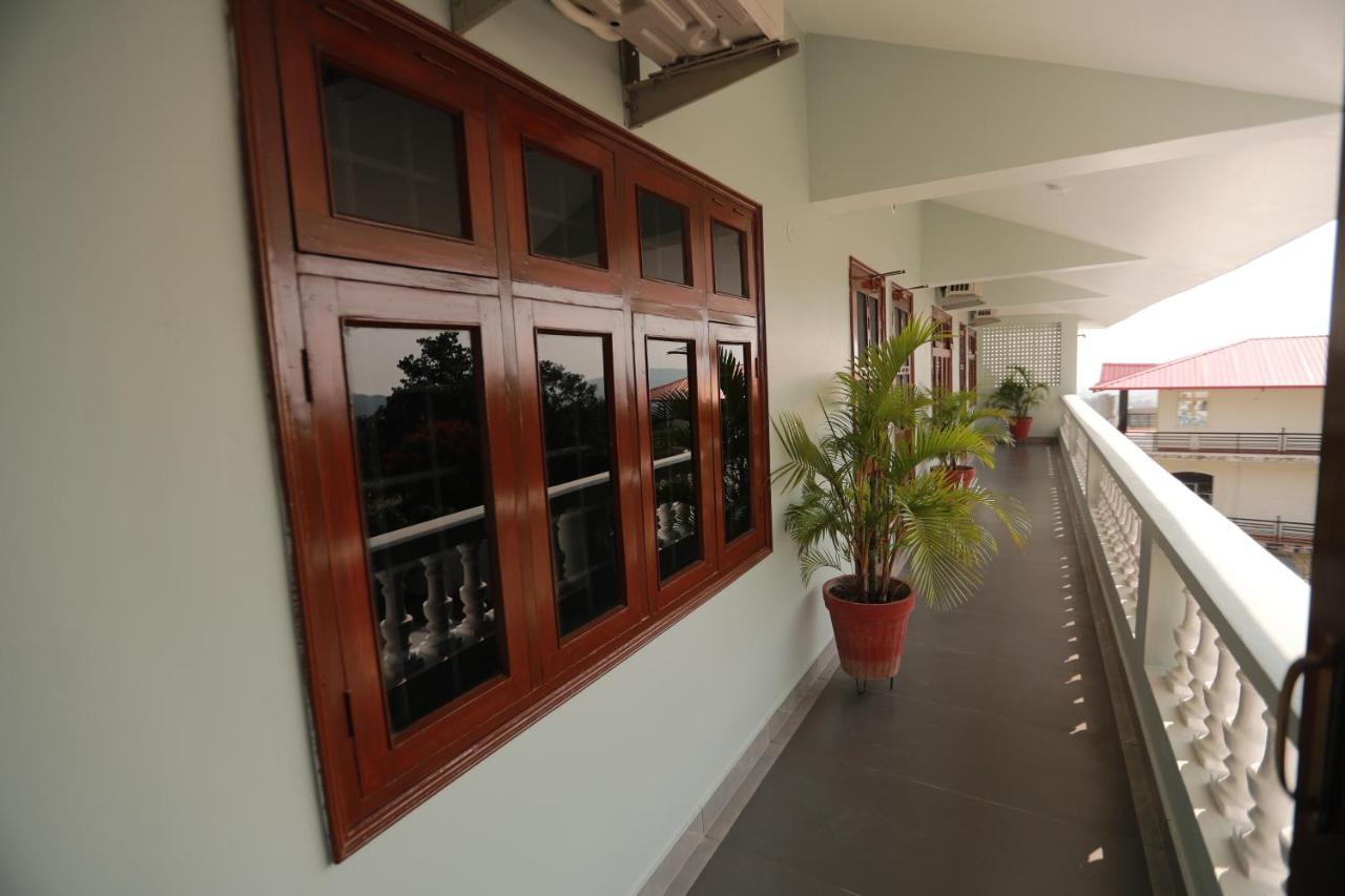 Himalayan Villa Dehradun Exterior photo